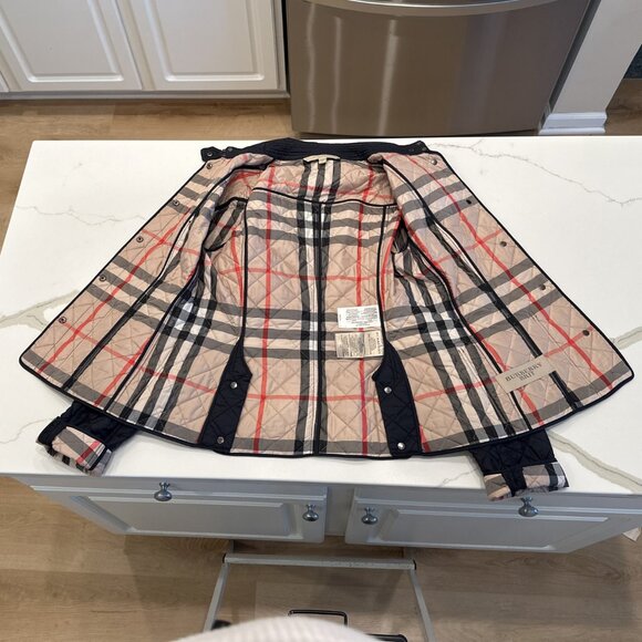 Authentic Burberry Brit Kencott Quilted Jacket in Dark Navy - Picture 10 of 15